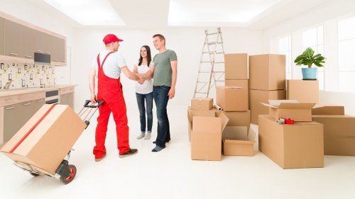 Packing and loading support for a Westminster flat move